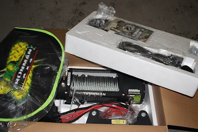 ЭЛЕКТРИЧЕСКАЯ ЛЕБЕДКА 12000LBS 12V (СТАЛЬНОЙ ТРОС) WWB12000